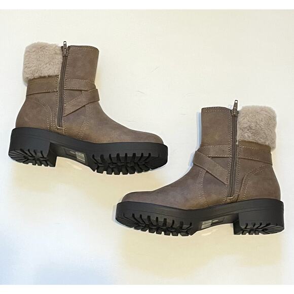 Dolce Vita Leather Buckle Fur Zipper Boot Gray Tan Size 7 NEW - Picture 6 of 8